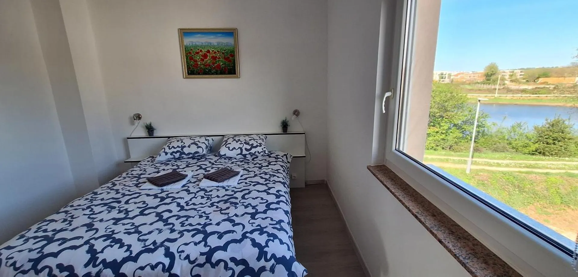 Bright & Cozy Medulin Apartments